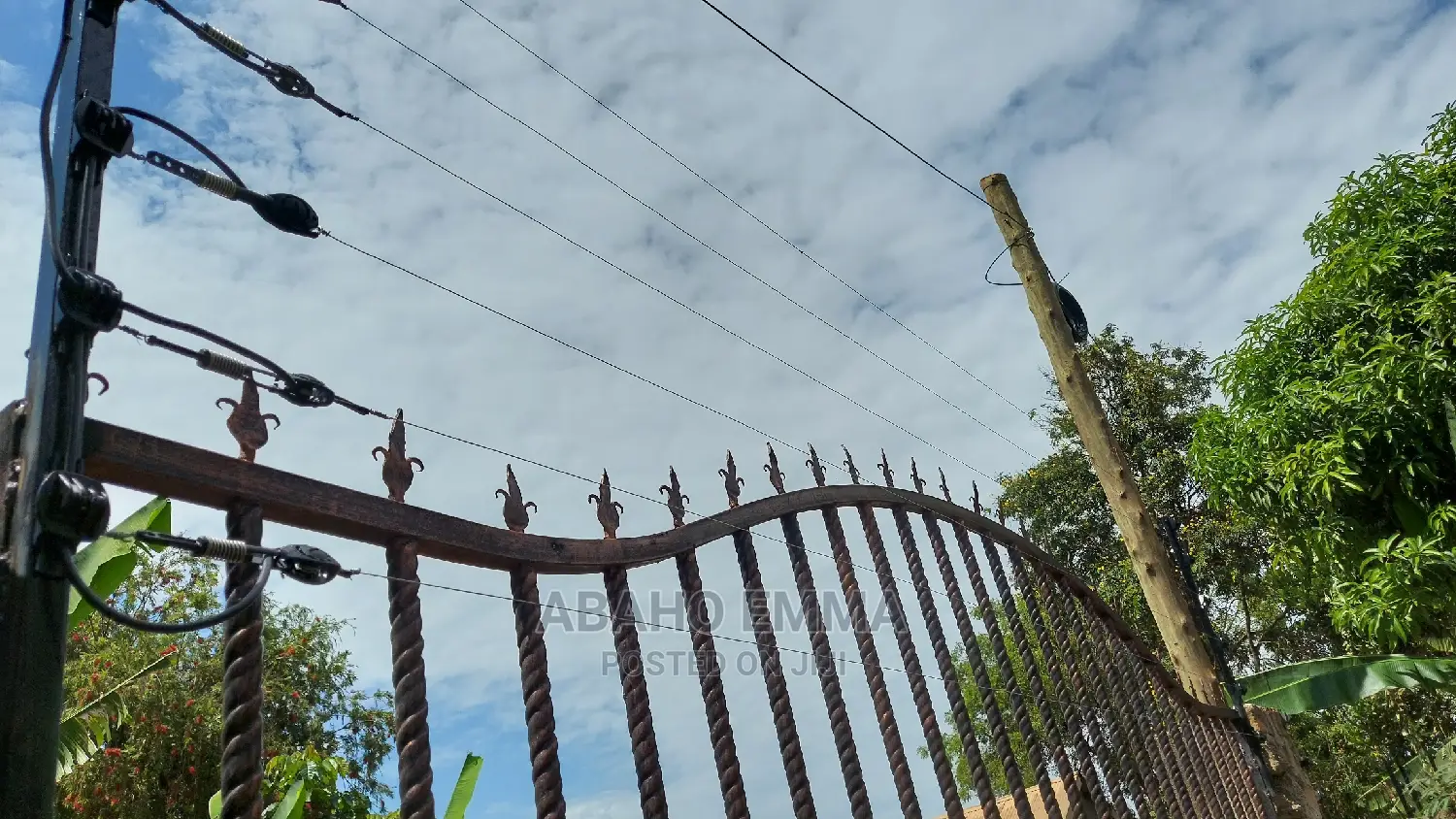 Electric Fence 1010