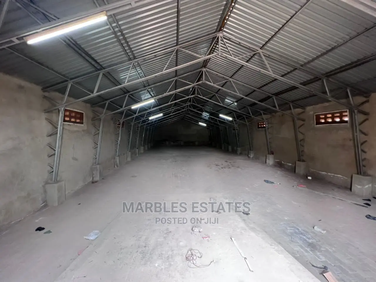 Warehouse for Rent in Industrial Area at $7