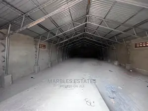 Warehouse for Rent in Industrial Area at $7