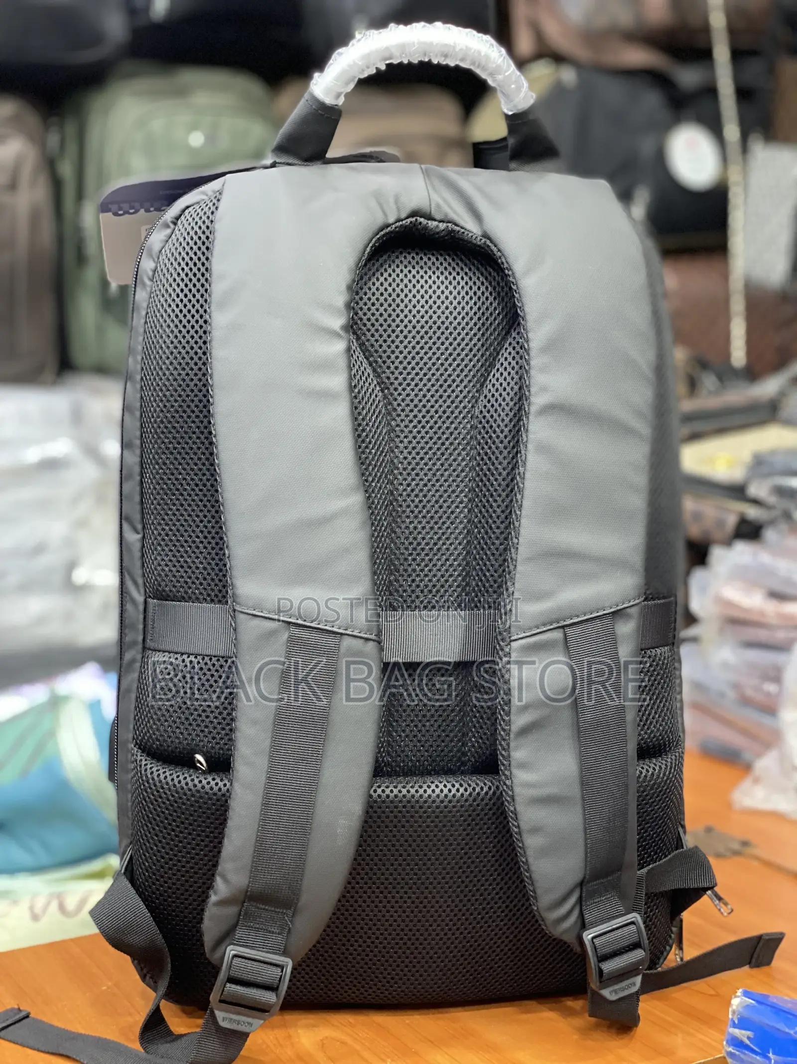 Wilson Anti-Thefty Bag