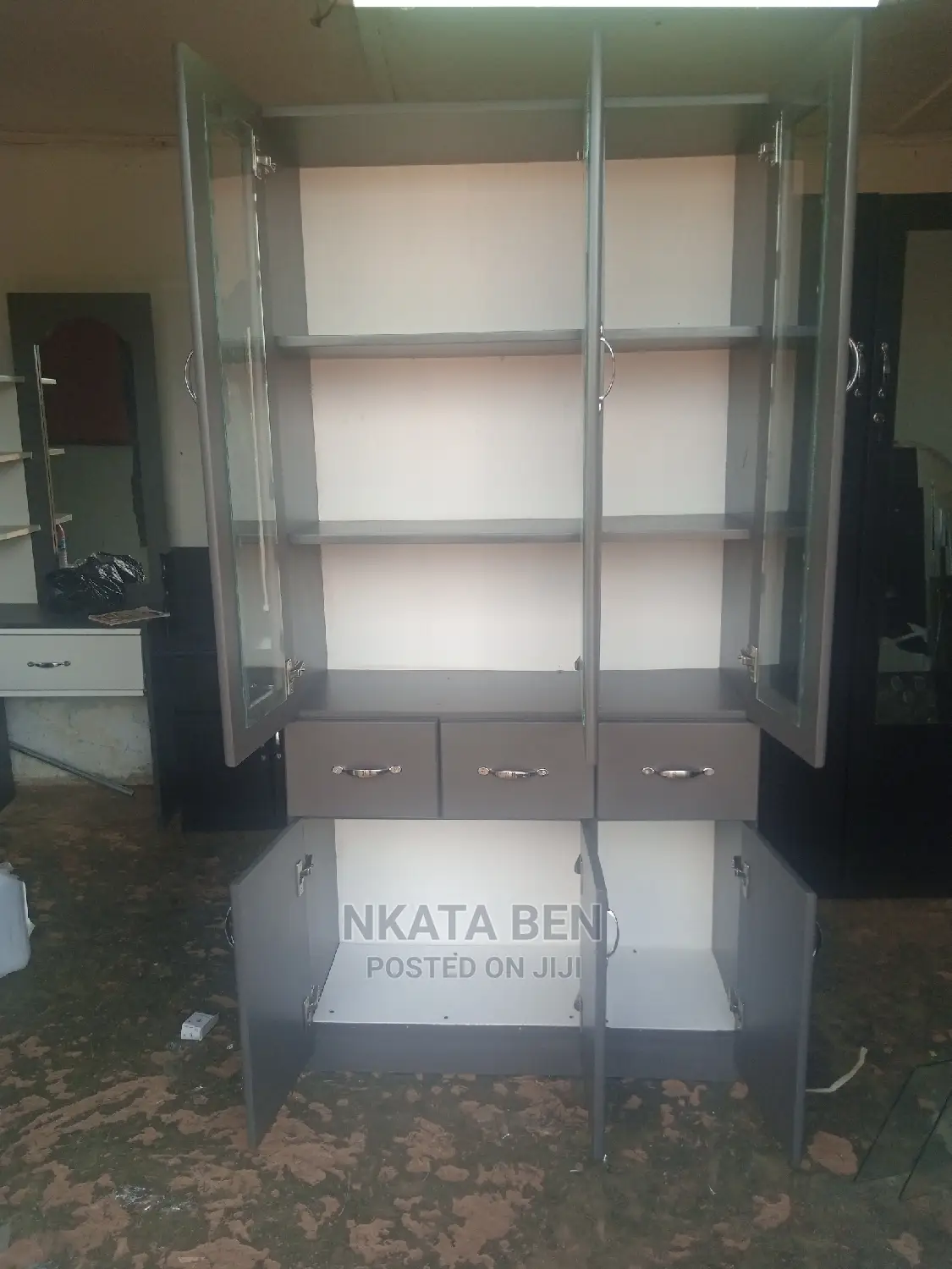 Dark Grey Sideboard 3*6