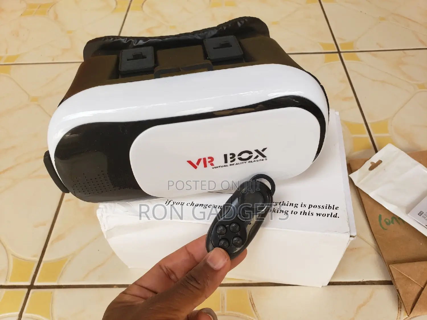 Vr Box With Mini Controller