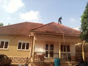 Roof Cleaning Services That Guarantee the Best Results.