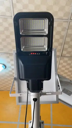 Stand Alone Solar Lights With a Solar Panel.