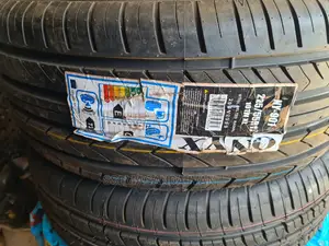 225/55r17 Onyx