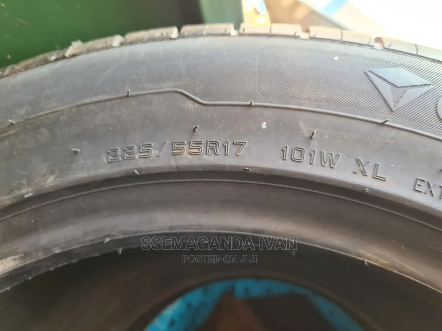 225/55r17 Onyx