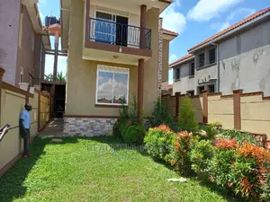 Furnished 4bdrm Maisonette in Kira Corporate for Sale