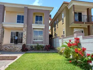 Furnished 4bdrm Mansion in Kira Rich for Sale