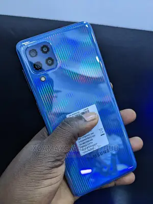 New Samsung Galaxy M32 128 GB Blue