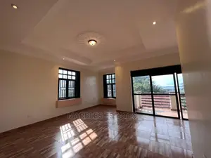 3bdrm Duplex in Muyenga, Central Division for Rent