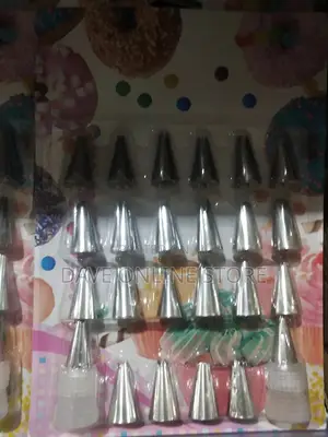 24 Pcs Cake Decorating Nozzle Set