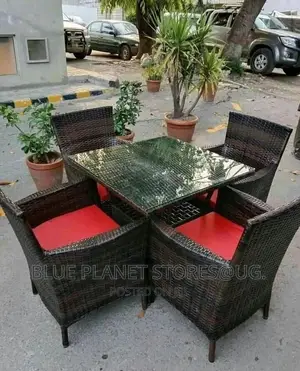 Outdoor/Balcony Chrome Glass Table + 4 Chairs || Patio Set