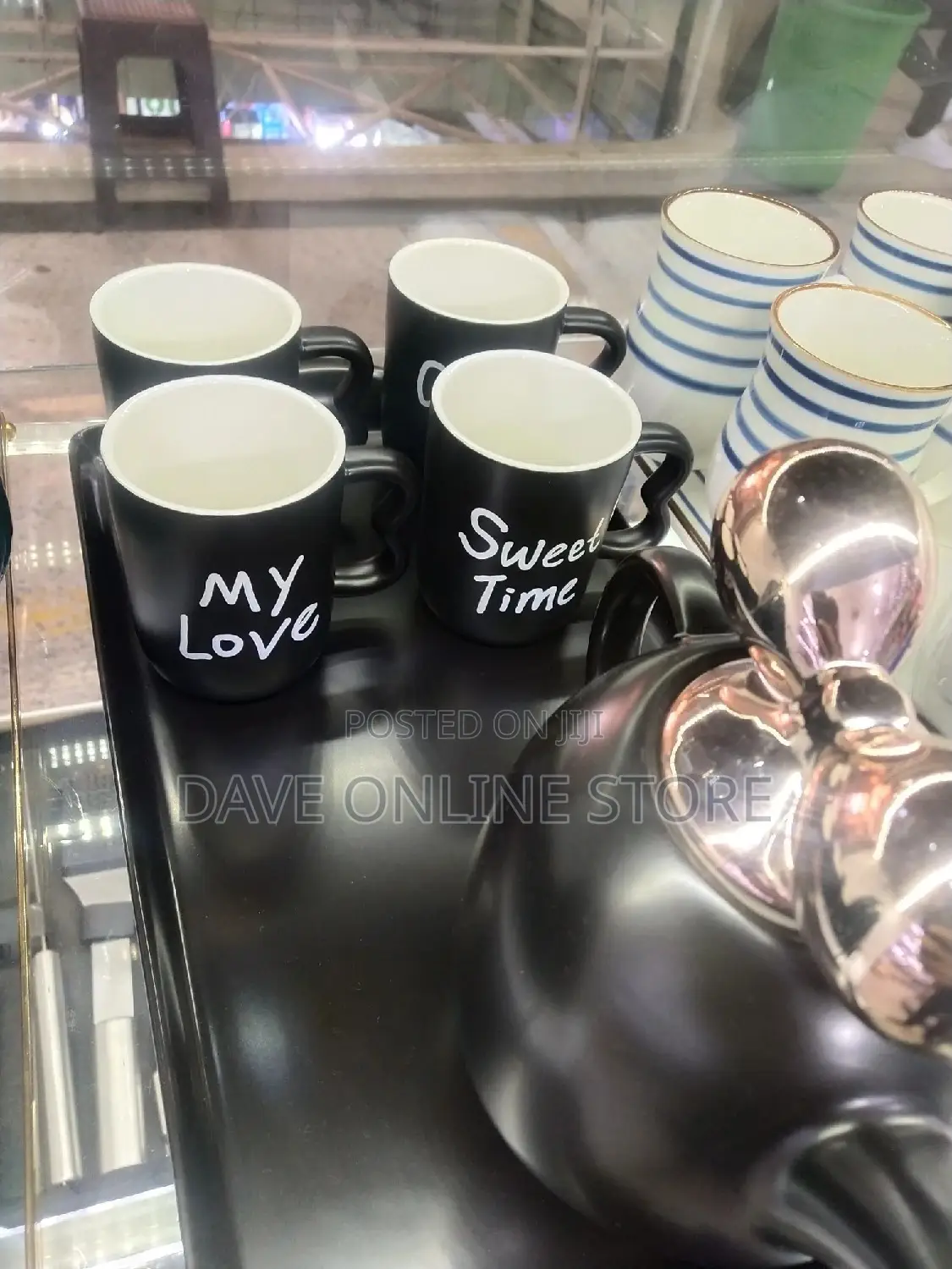 6 Tea Cups 1 Tea Pot 1 Tray All Ceramic
