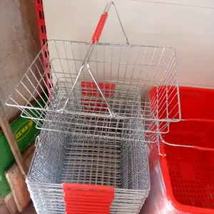 Metallic Shopping Shelves Supermarket