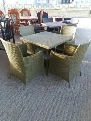 Outdoor/Balcony Chrome Coffee Table + 4 Chairs || Patio Set