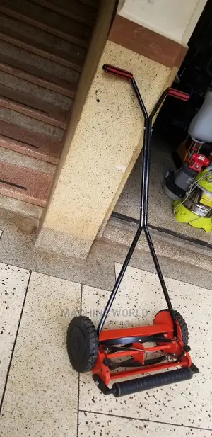 Manual Grass Trimmer