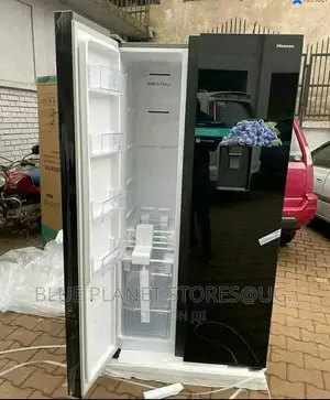 Hisense 670litres Side by Side Door Fridge With a Dispenser