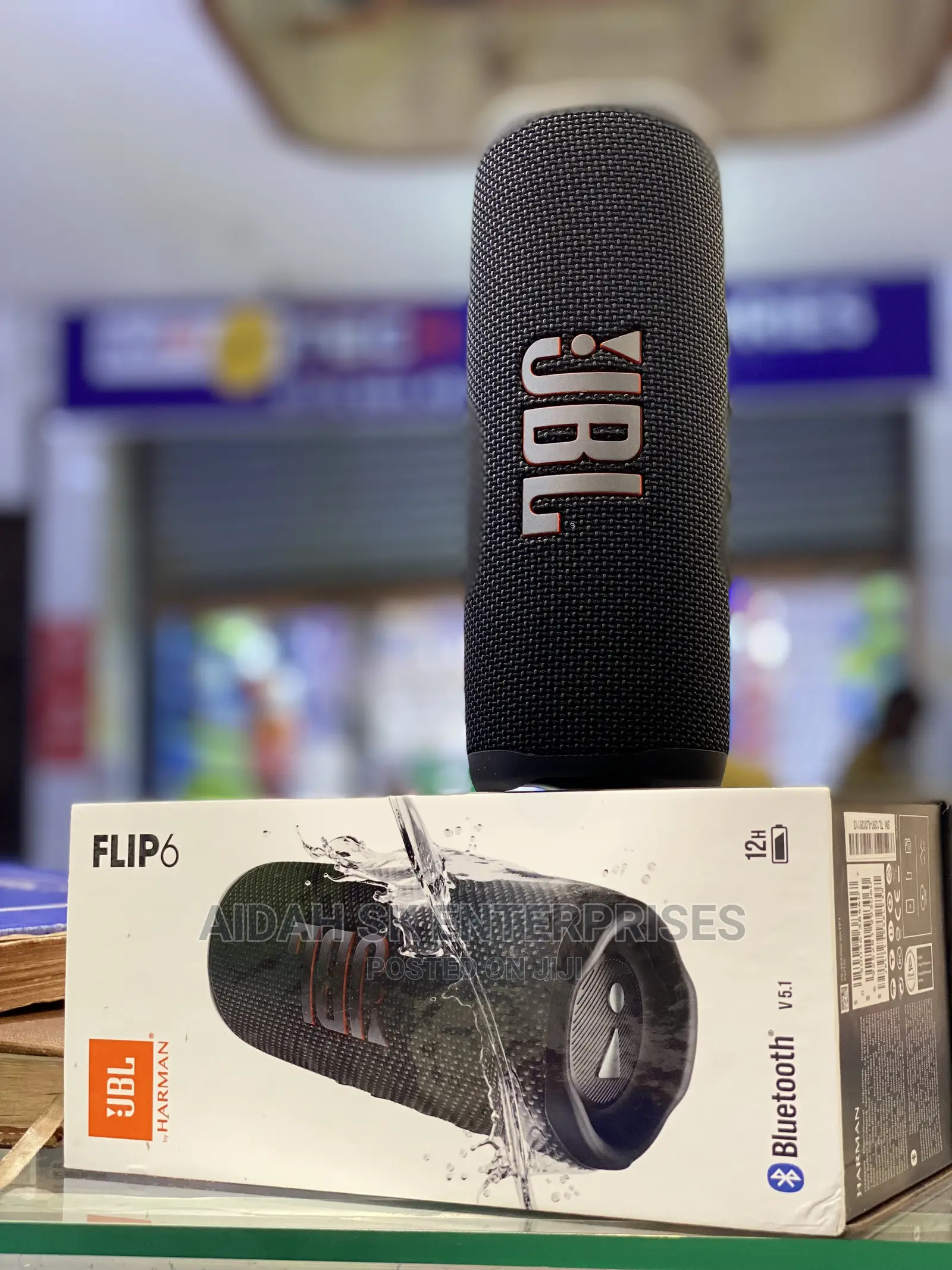 JBL Flip 6 - Portable Bluetooth Speaker, Powerful Sound