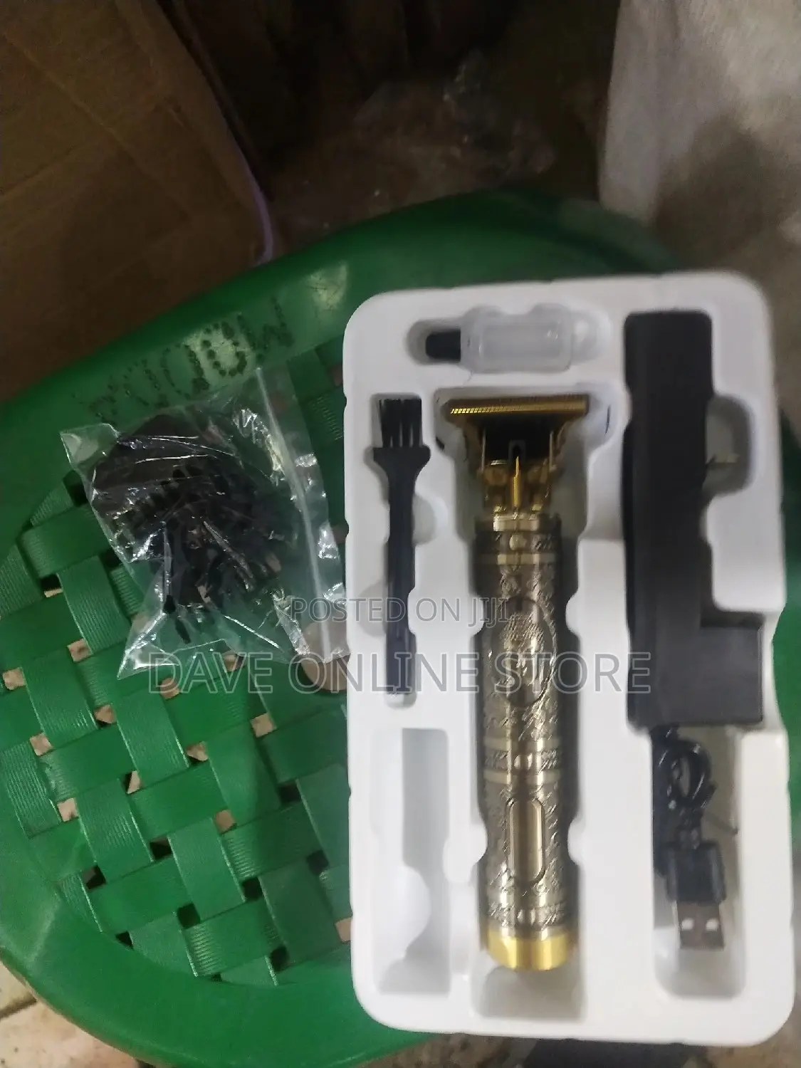 Vintage T9 Rechargeable Hair Clipper.