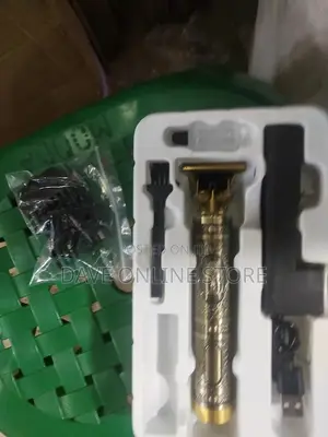 Vintage T9 Rechargeable Hair Clipper.