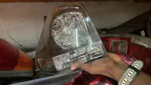Harrier 2003 - 2013 Kawundo Taillight