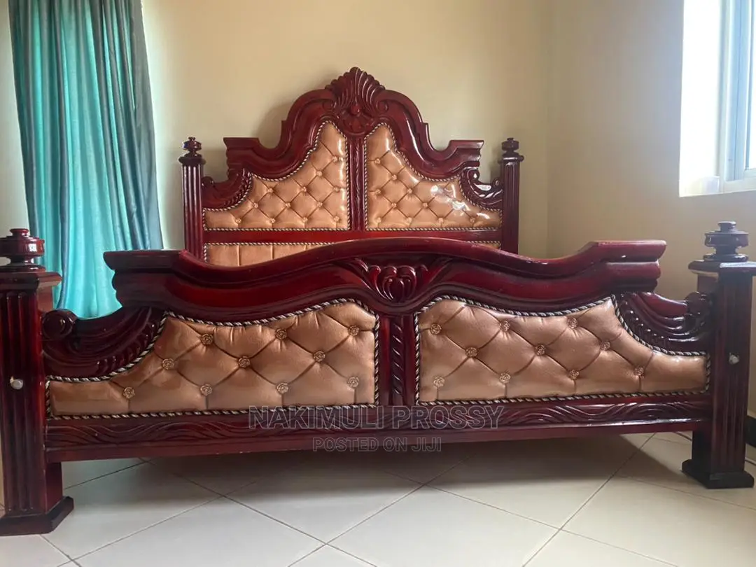 6*6 King Size Leather Bed