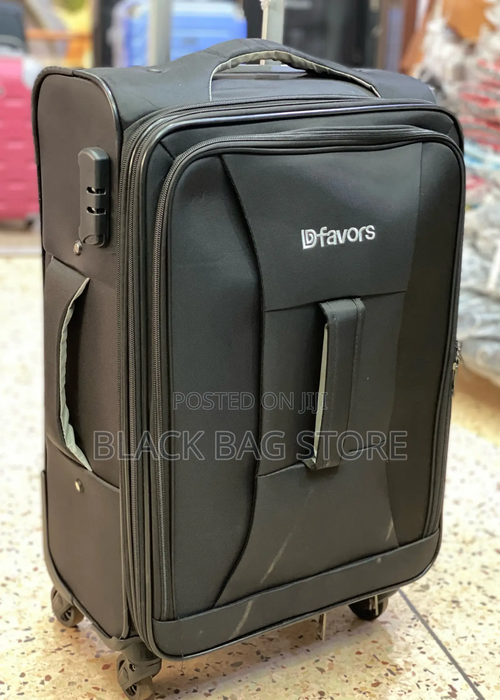 D’Favors Suitcase- Small