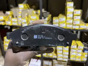 Front Brake Pads Mitsubishi L200 Triton Strada