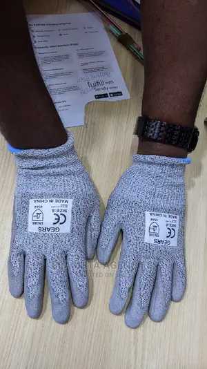 Anti -Cut Gloves