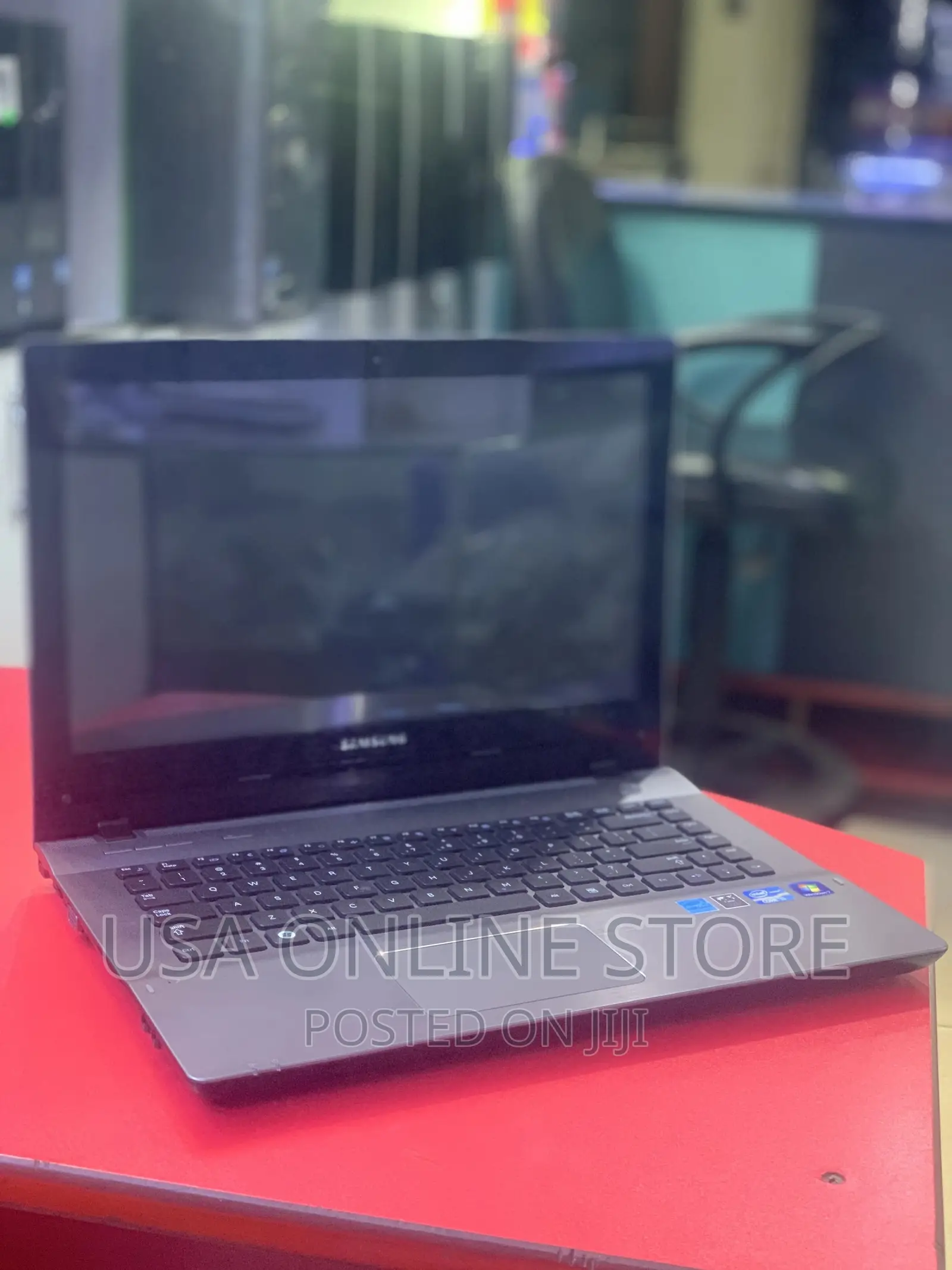 Laptop Samsung 4GB Intel Core I5 HDD 320GB