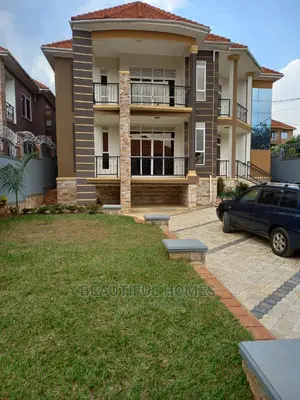 Furnished 6bdrm Mansion in Kira Tarmacked for Sale
