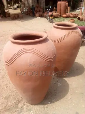 Home Beauty (Flower Pots)