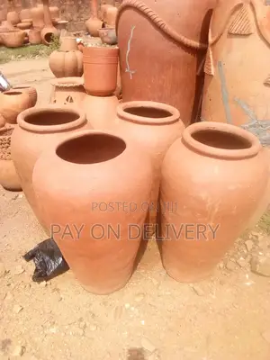 Home Beauty (Flower Pots)