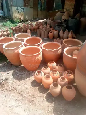 Home Beauty (Flower Pots)
