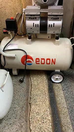 Dental Clinic Silent Air Compressor 50ltrs