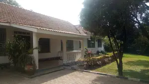 4bdrm Bungalow in Kololo Property, Central Division for Rent