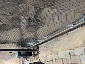 Automatic Sliding Gate System. D5
