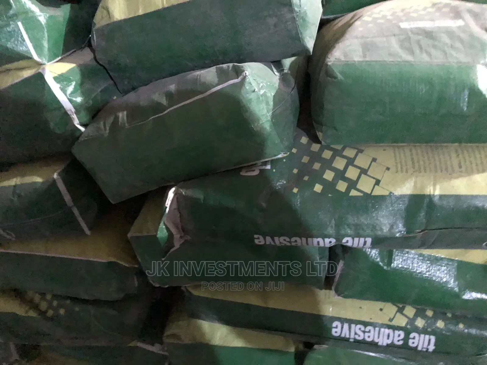 Quickset Tile Adhesive