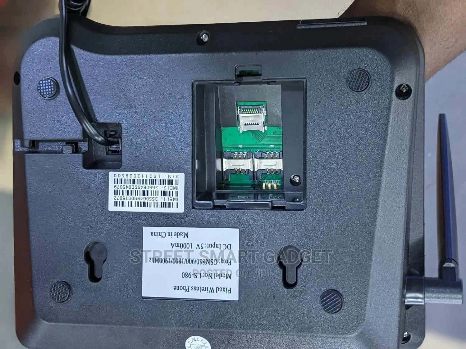 New SQ 2000 8 GB Black