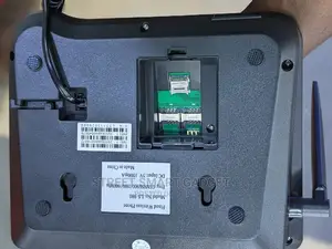 New SQ 2000 8 GB Black