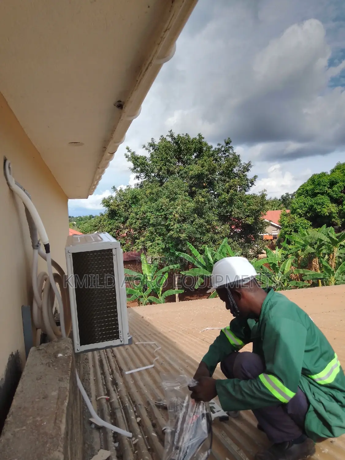 Air Conditioner Mechanic