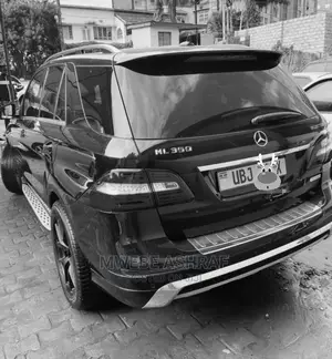 ML Formatic Benz Cars for Hire