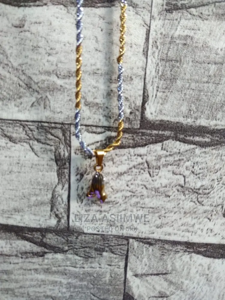 Simple Men’S Necklaces/Chains Available