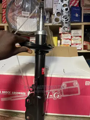 100% Genuine Rear KYB Shock Absorbers Harrier Kawundo 2008