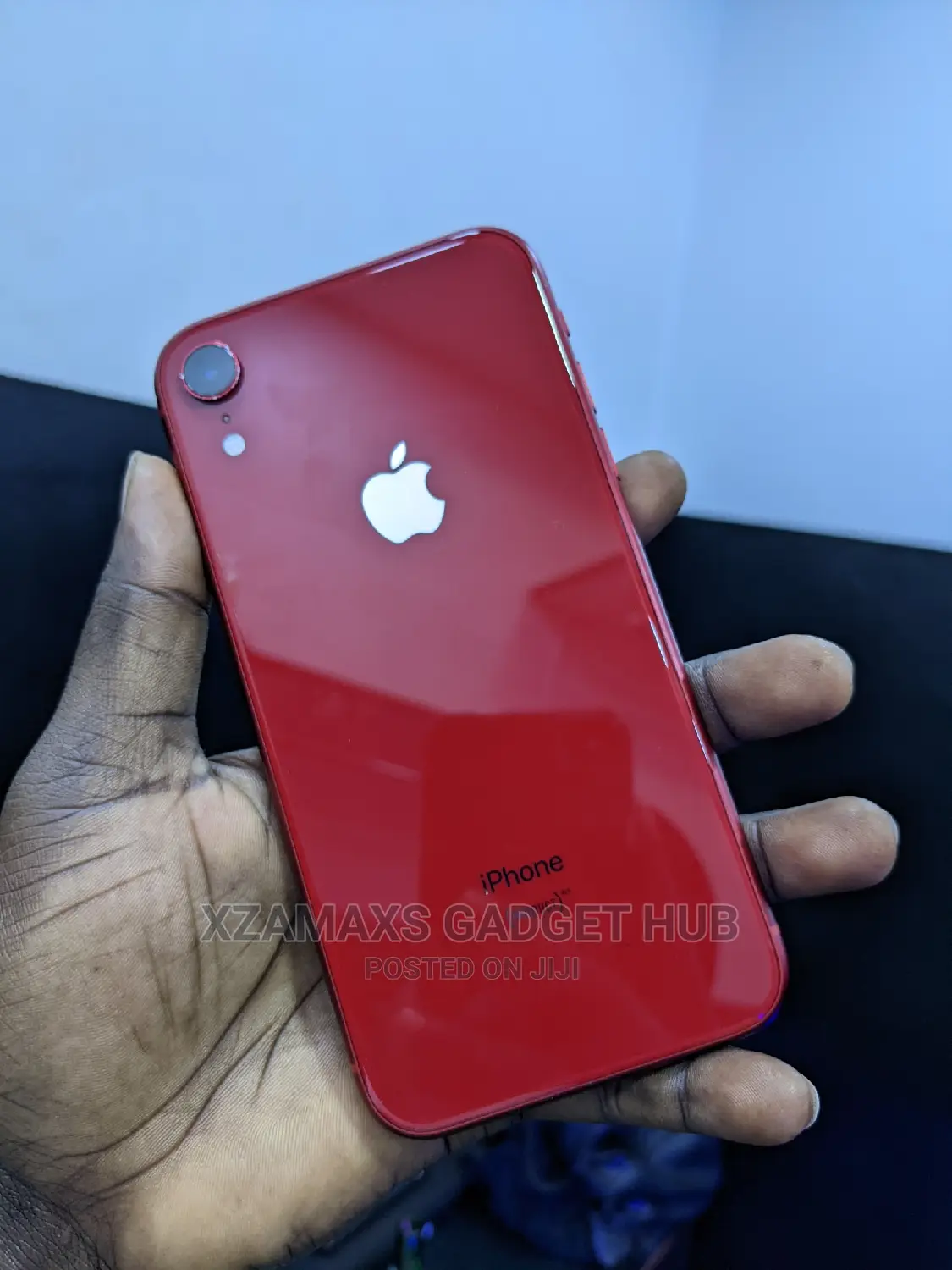 Apple iPhone XR 64 GB Red