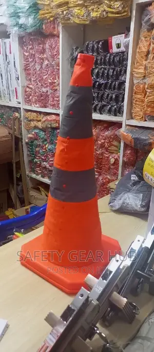 Adjustable Traffic Cones(75)