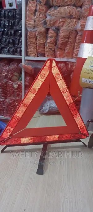Triangular Reflector
