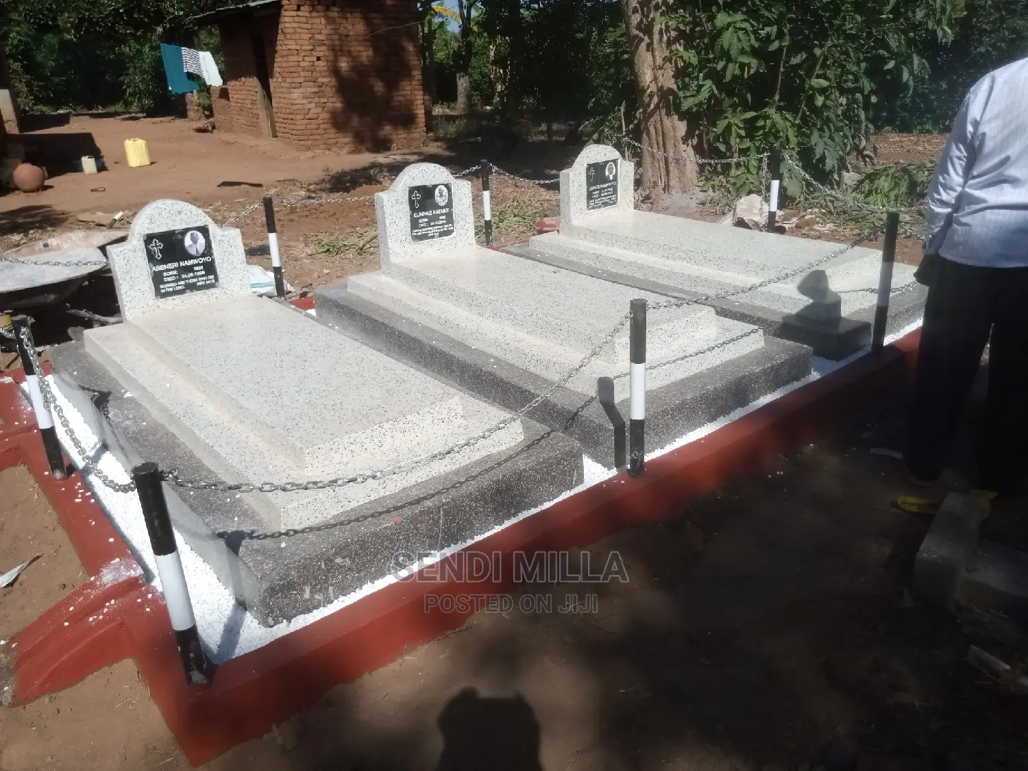 Terrazzo Graves