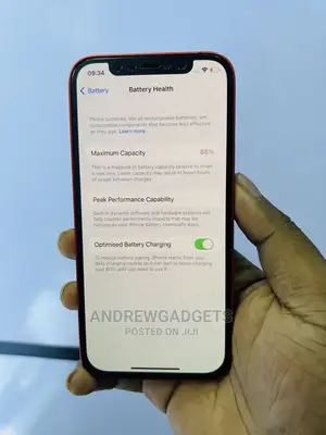 Apple iPhone 12 64 GB Red