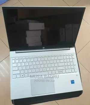 New Laptop HP Pavilion 15 12GB Intel Core I5 SSD 512GB